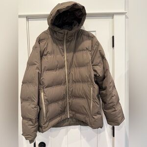atlantis size XL men’s light brown puffer coat